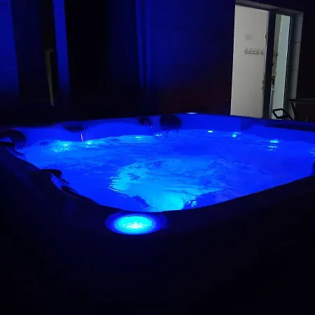 公寓 Abelia, Two Terraces, Hot Tub, Free Parking 杜布罗夫尼克