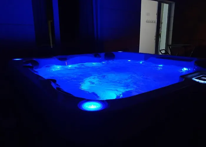 Apartment Abelia, Two Terraces, Hot Tub, Free Parking Dubrovnik