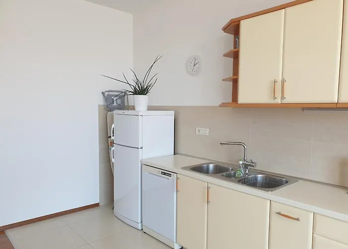 Abelia, Two Terraces, Hot Tub, Free Parking * Дубровник