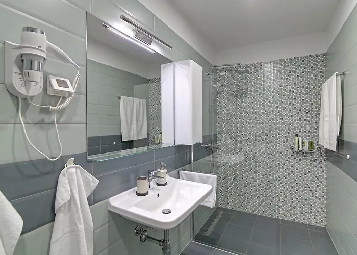 Apartmán Abelia, Two Terraces, Hot Tub, Free Parking *