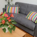 Abelia, Two Terraces, Hot Tub, Free Parking *
